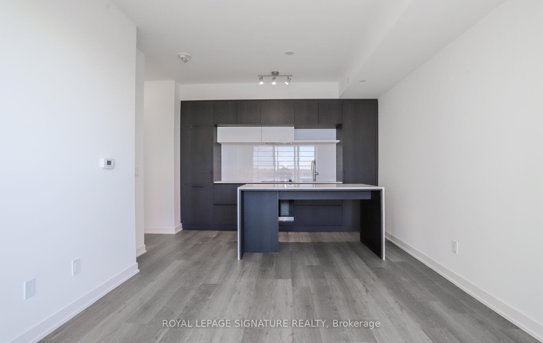 6 David Eyer Road Unit 601 photo 11