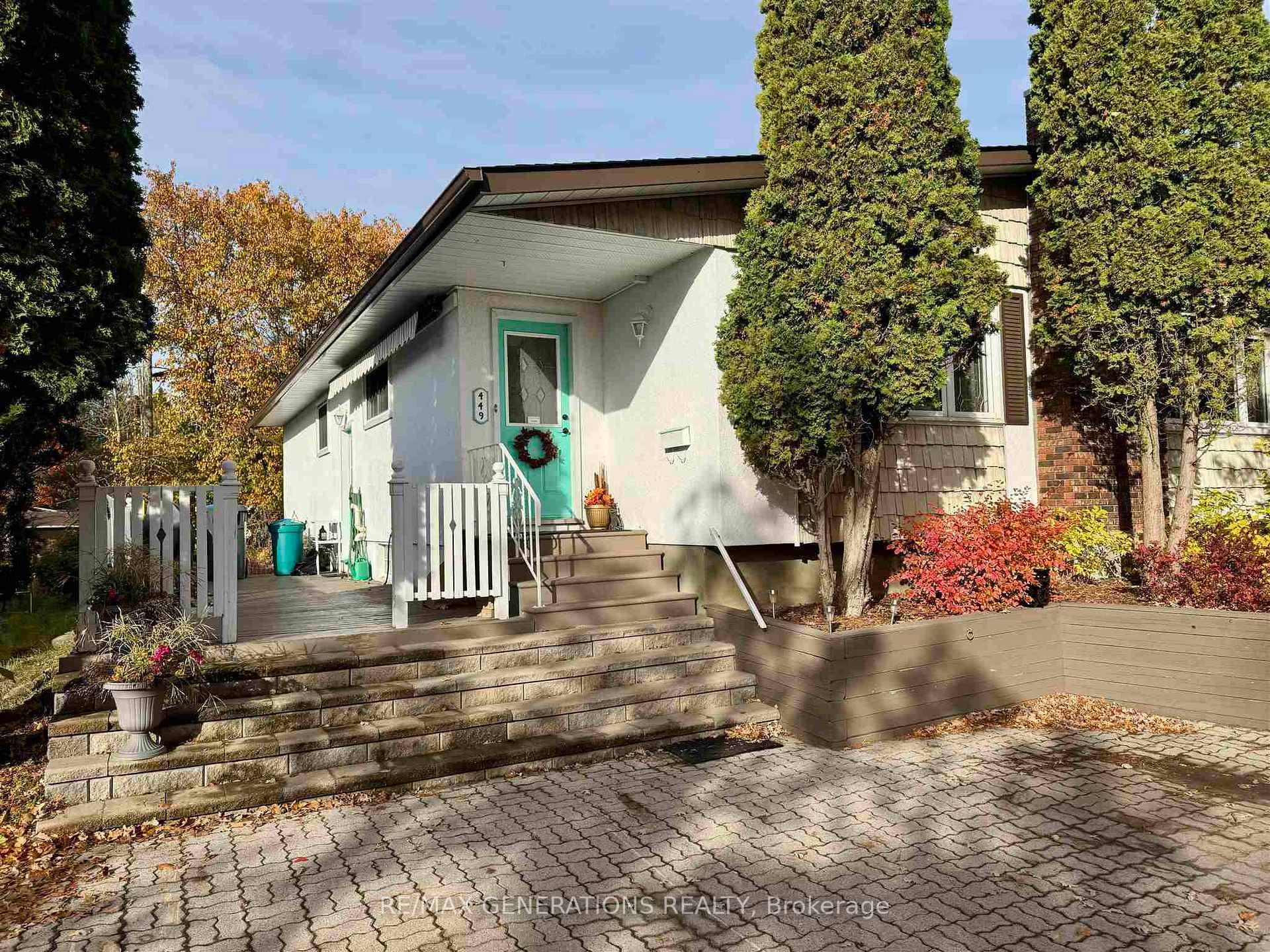 449 Parkwood Street photo 1