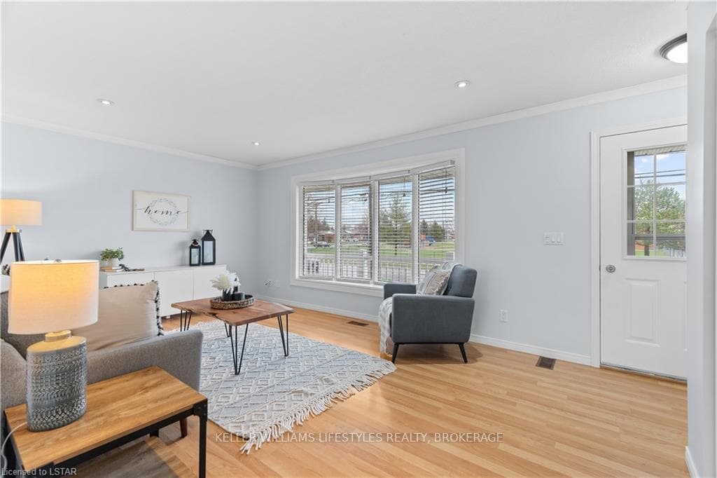 56 MACDONALD Street photo 8