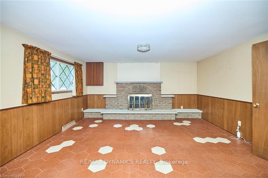 6511 DORCHESTER Road photo 18