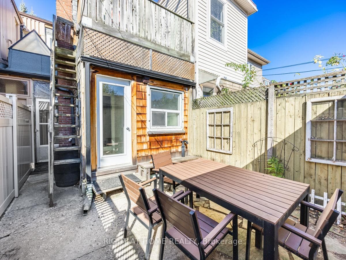 61 Muir Avenue photo 30
