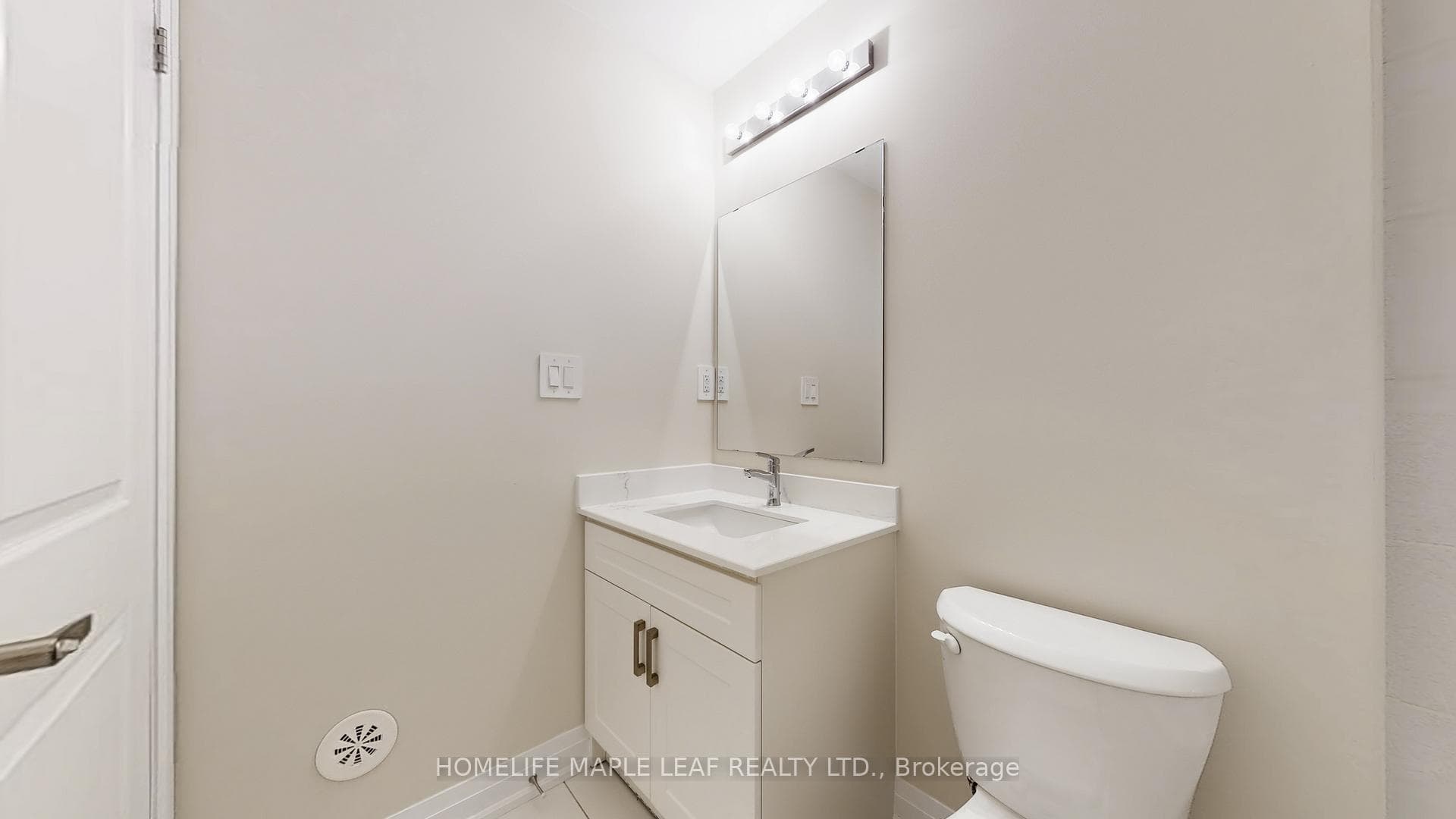 1569 Rose Way Unit 124 photo 27