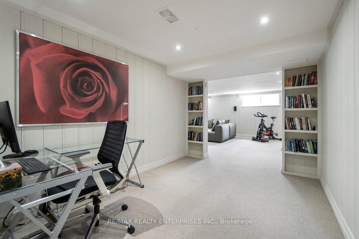 63 Orkney Crescent photo 33