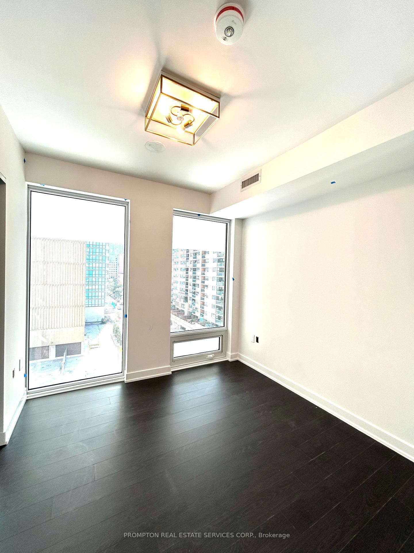 121 St Patrick Street Unit 620 photo 7