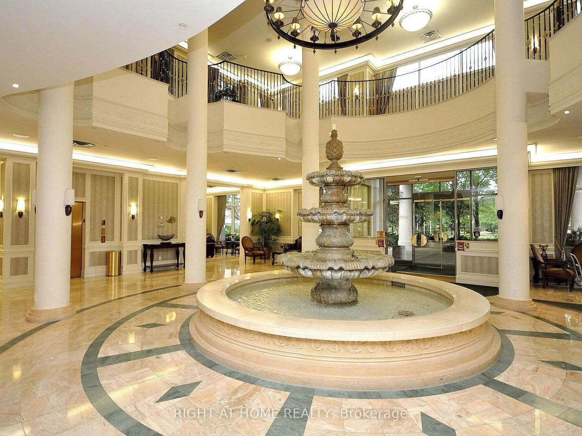 35 Kingsbridge Garden Circle Unit 701 photo 3
