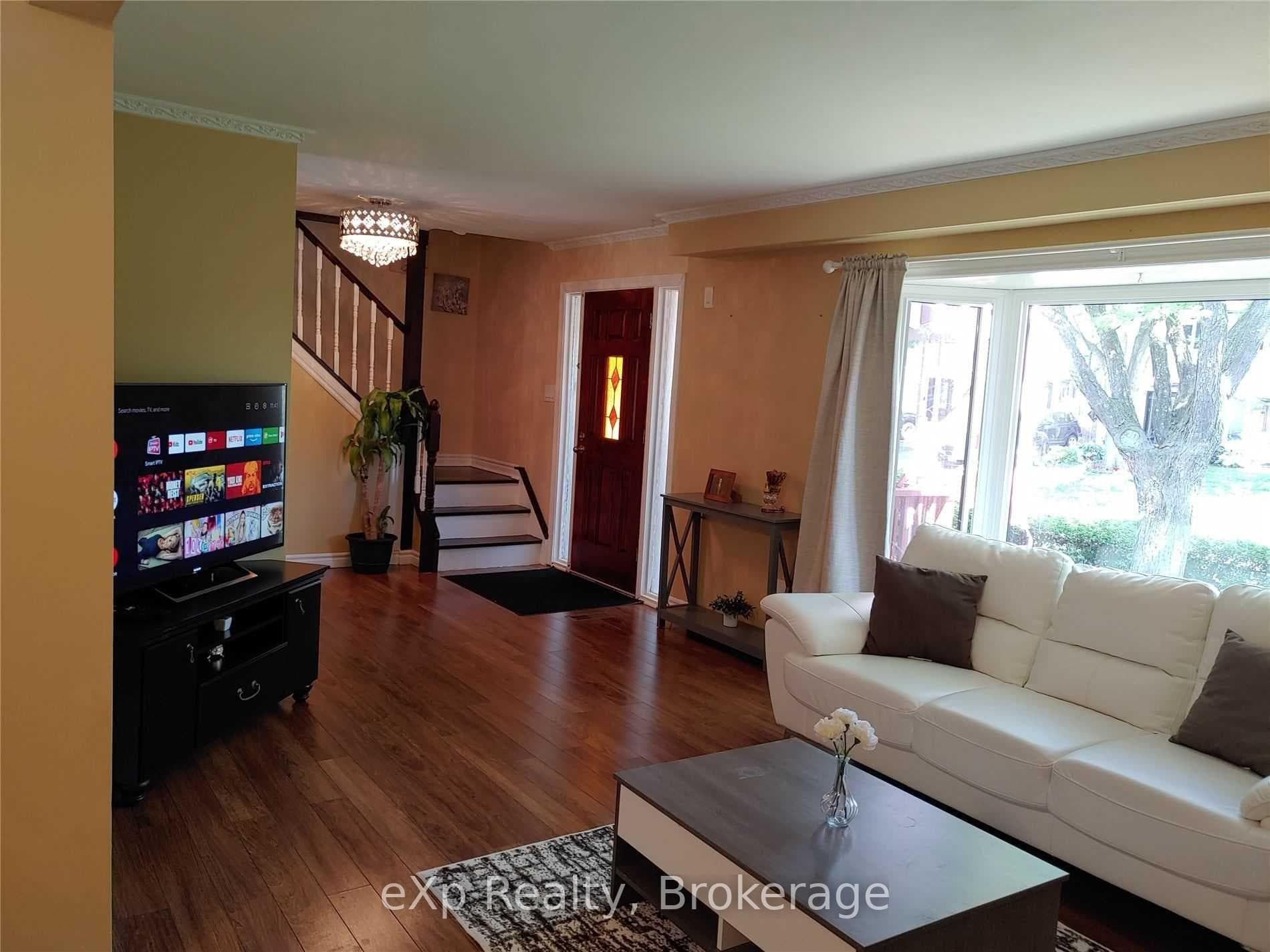 96 Larch Street Unit #Upper photo 6