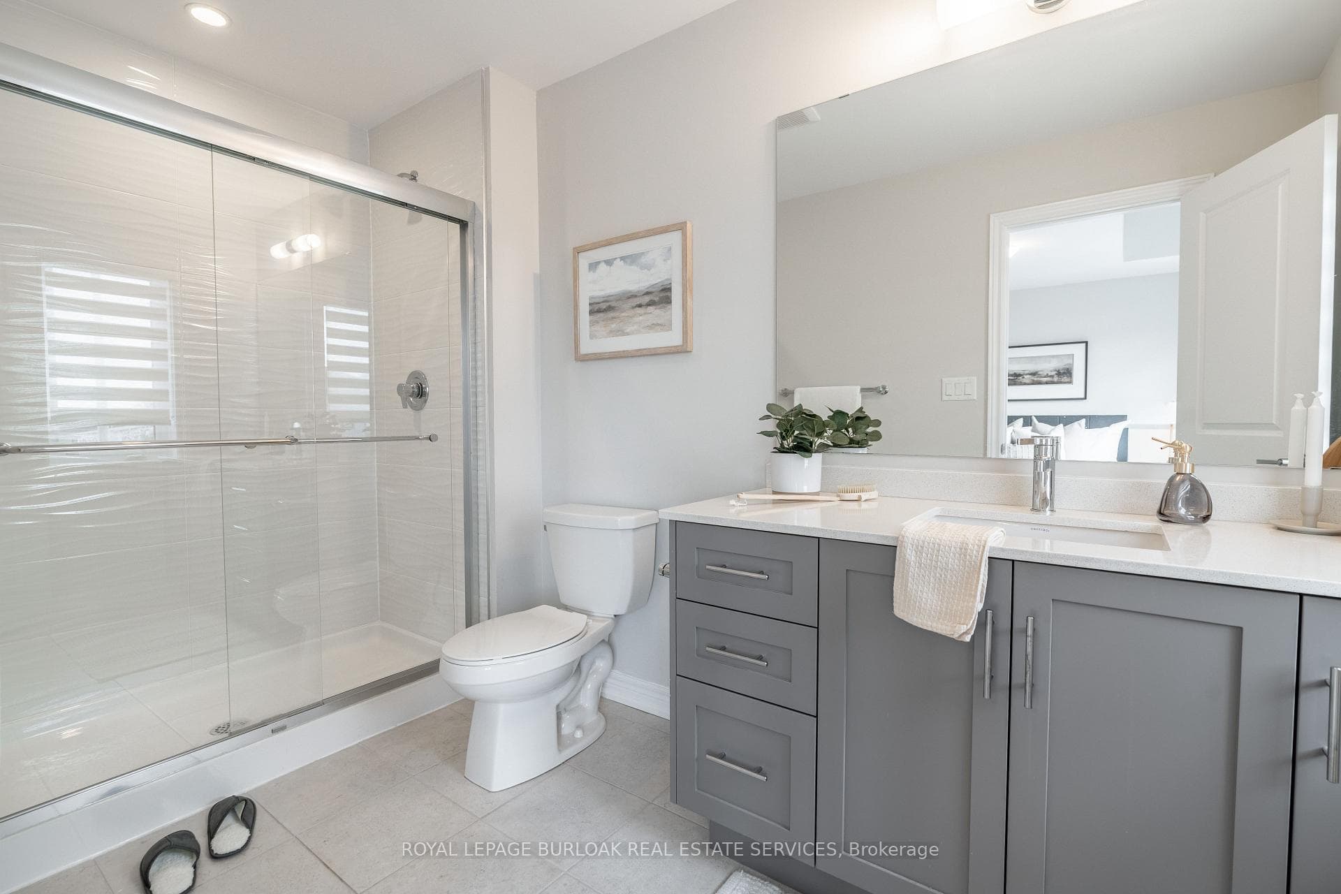 127 Starfire Crescent photo 20