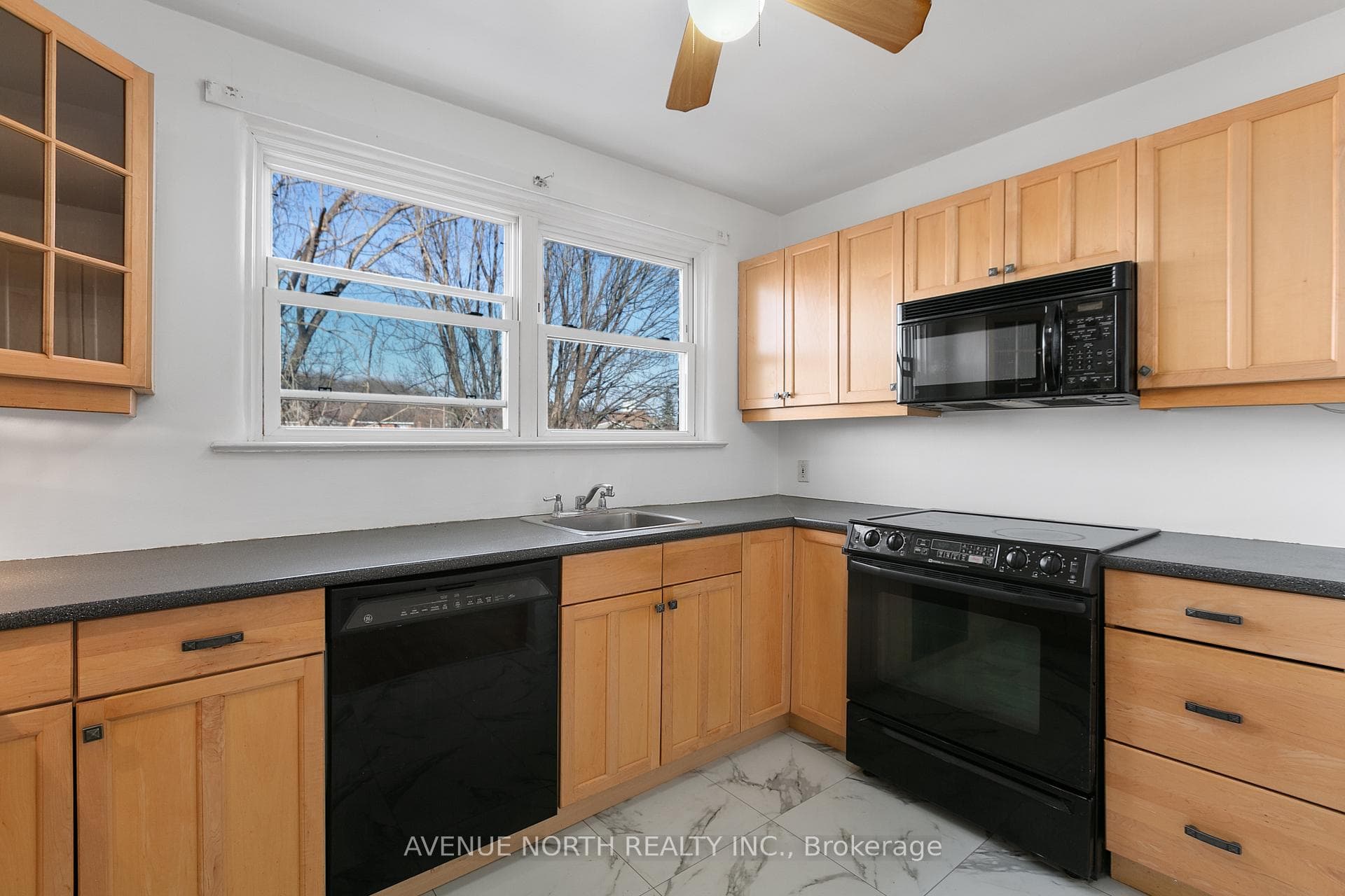 149 Marquette Avenue Unit 5 photo 17