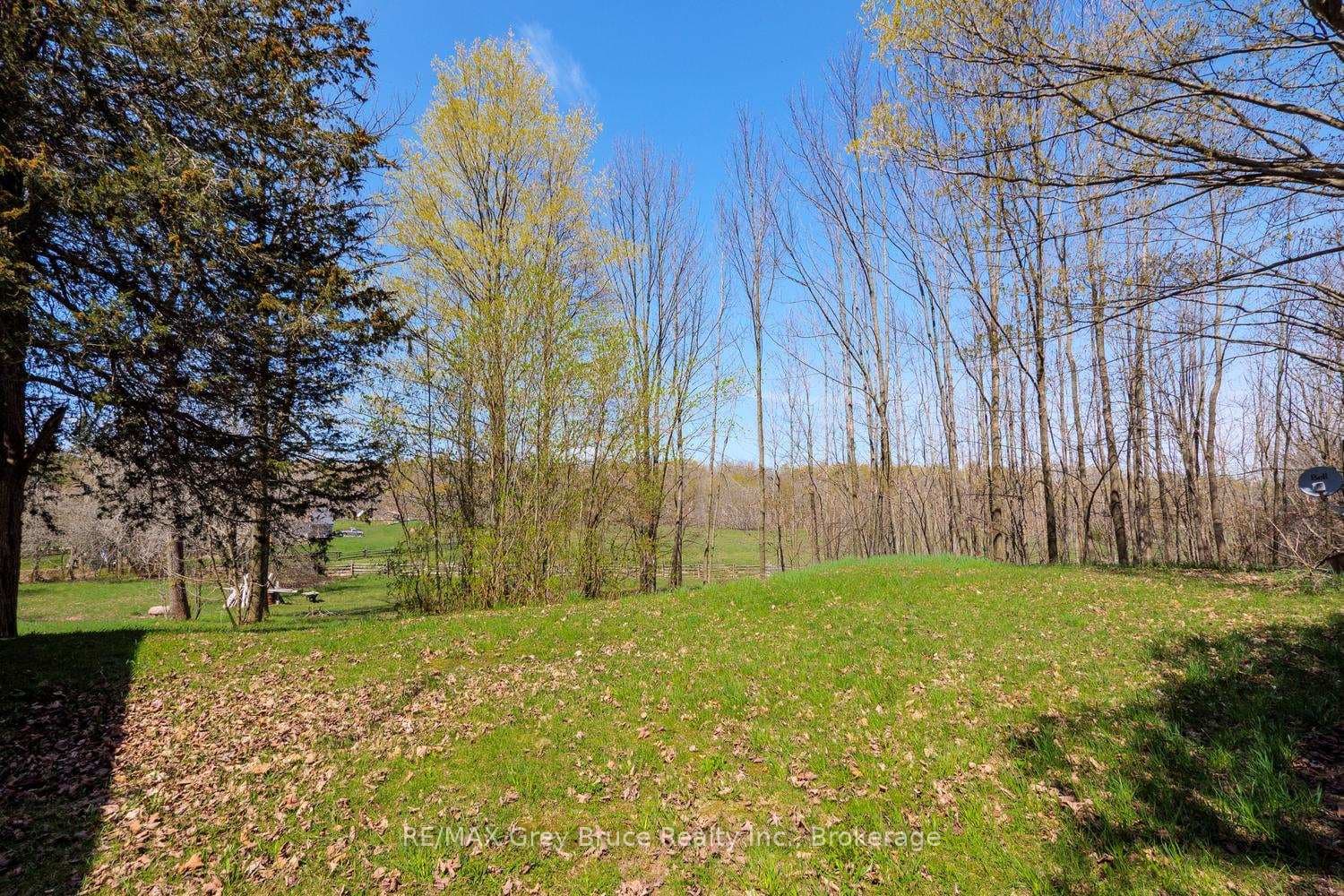 130 Crooked Hill Road photo 46
