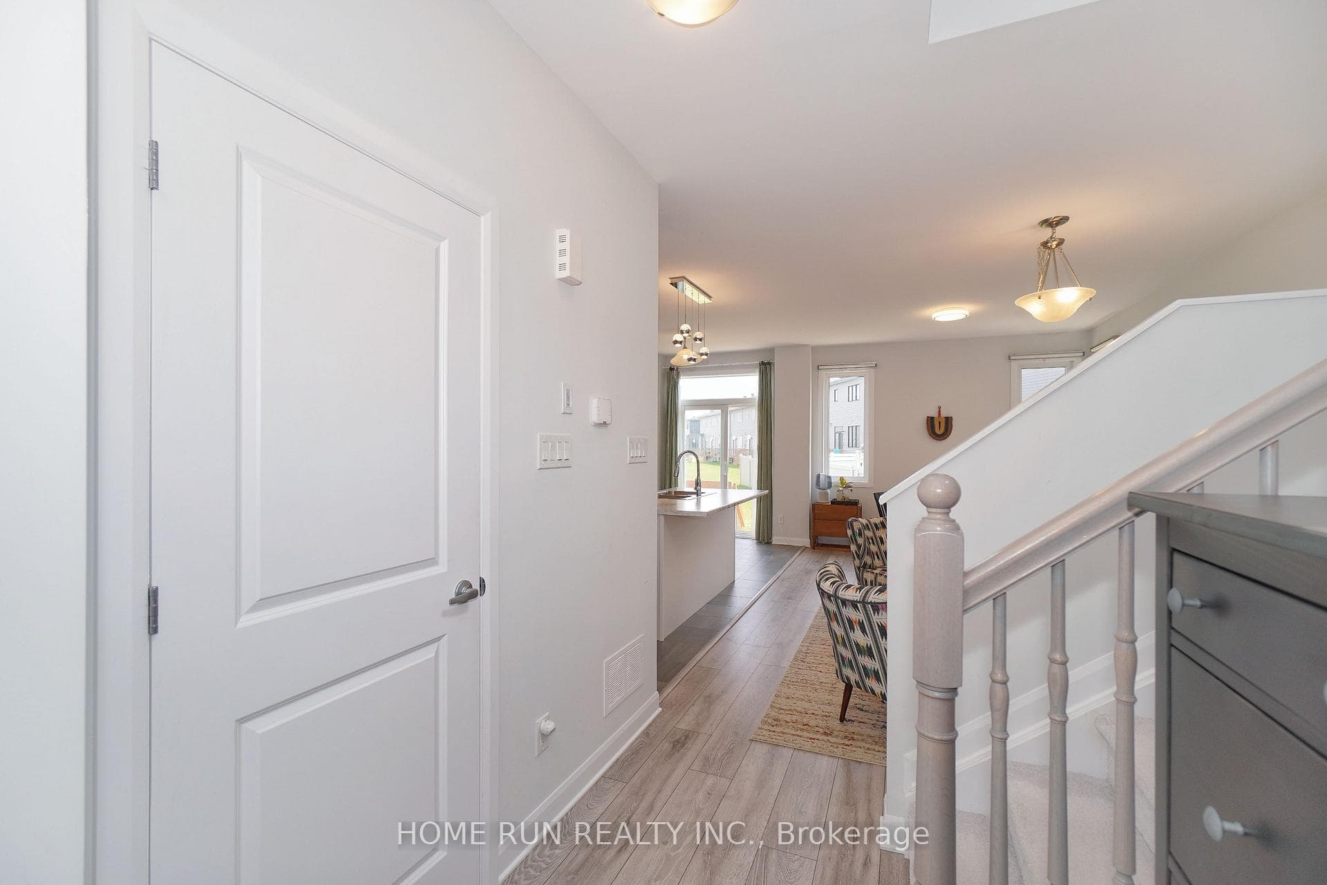 63 NATARE Place photo 4