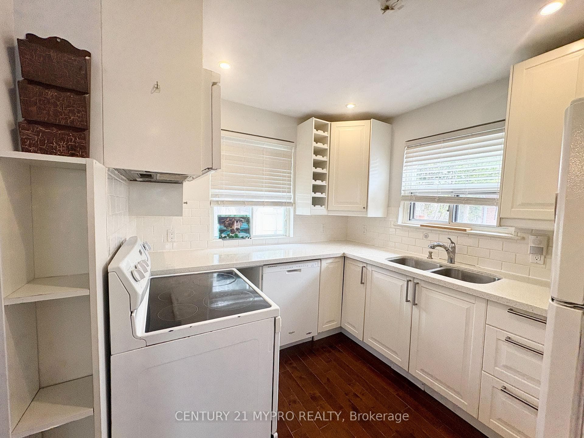 369 Taylor Mills Drive photo 4