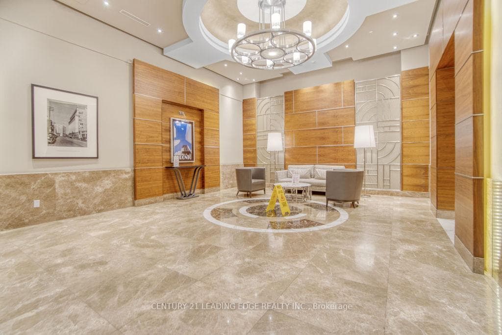 763 Bay Street Unit 2109 photo 8