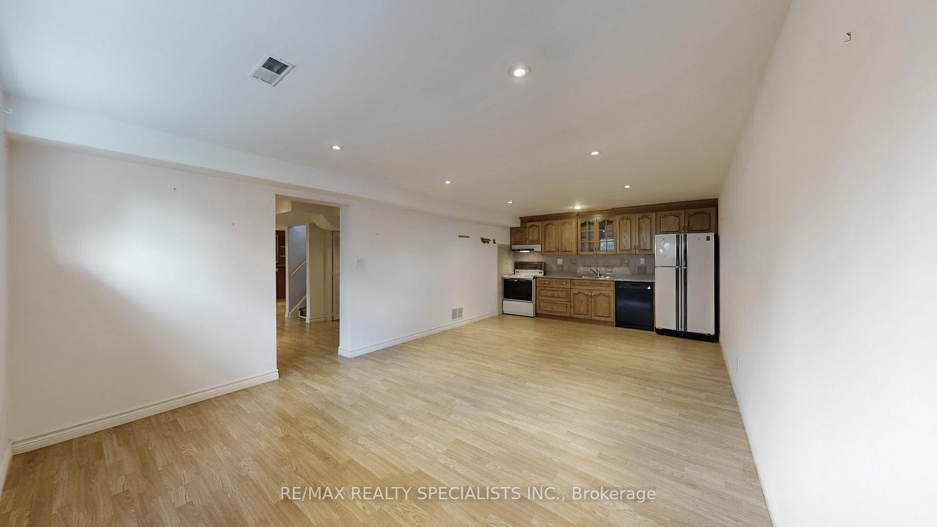 1470 Sherway Drive photo 23