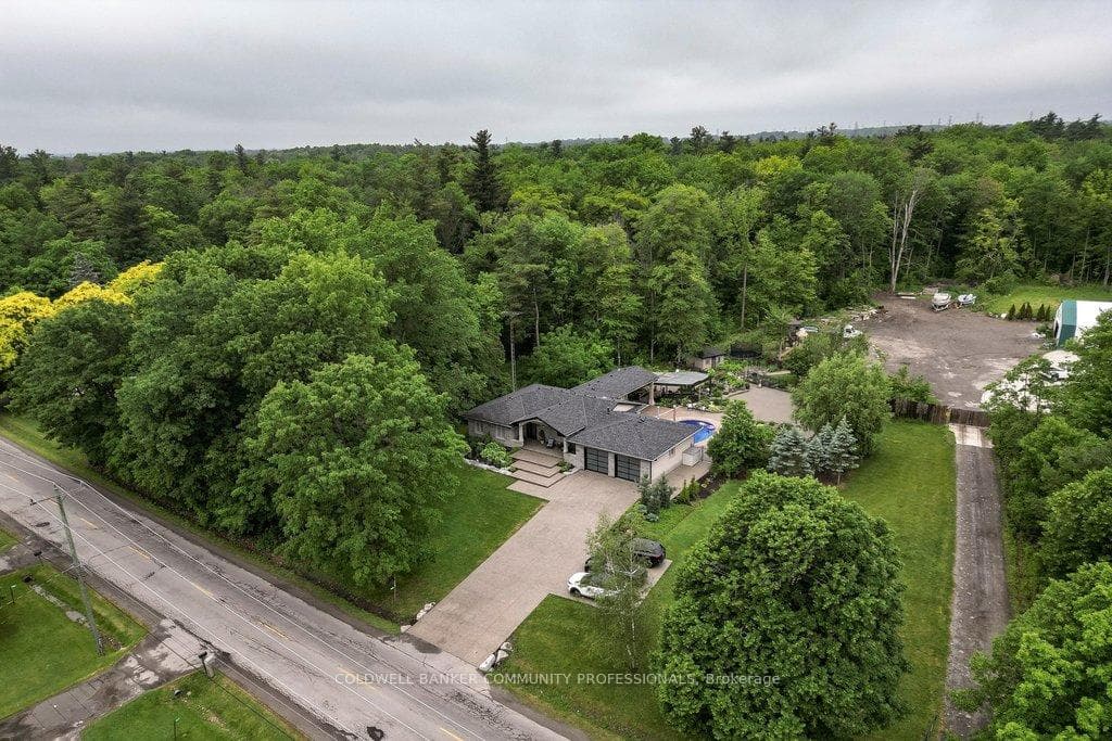 478 Glancaster Road photo 37