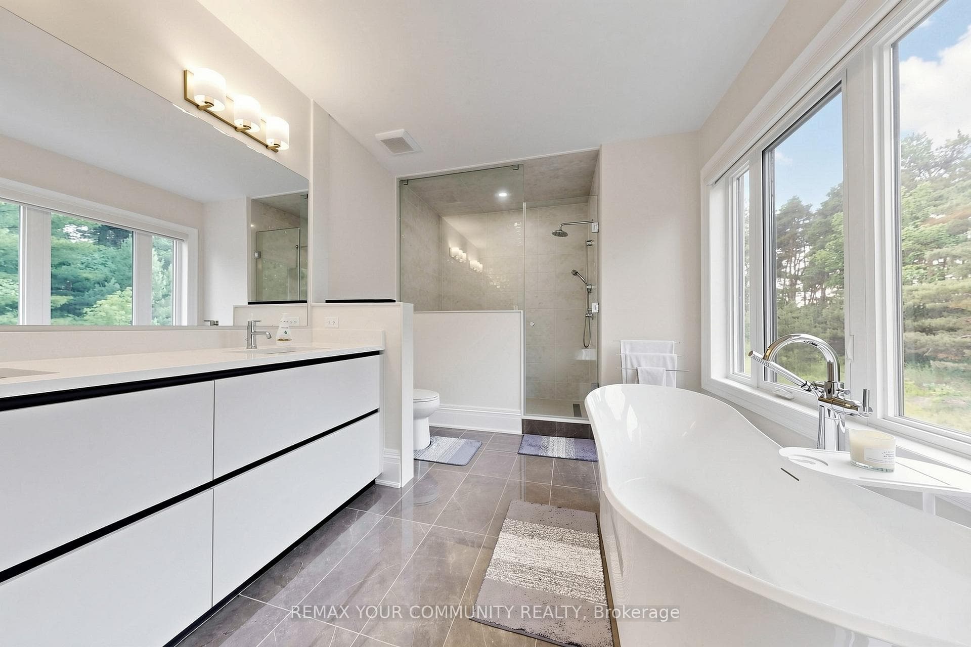 60 Royal Hill Court photo 20