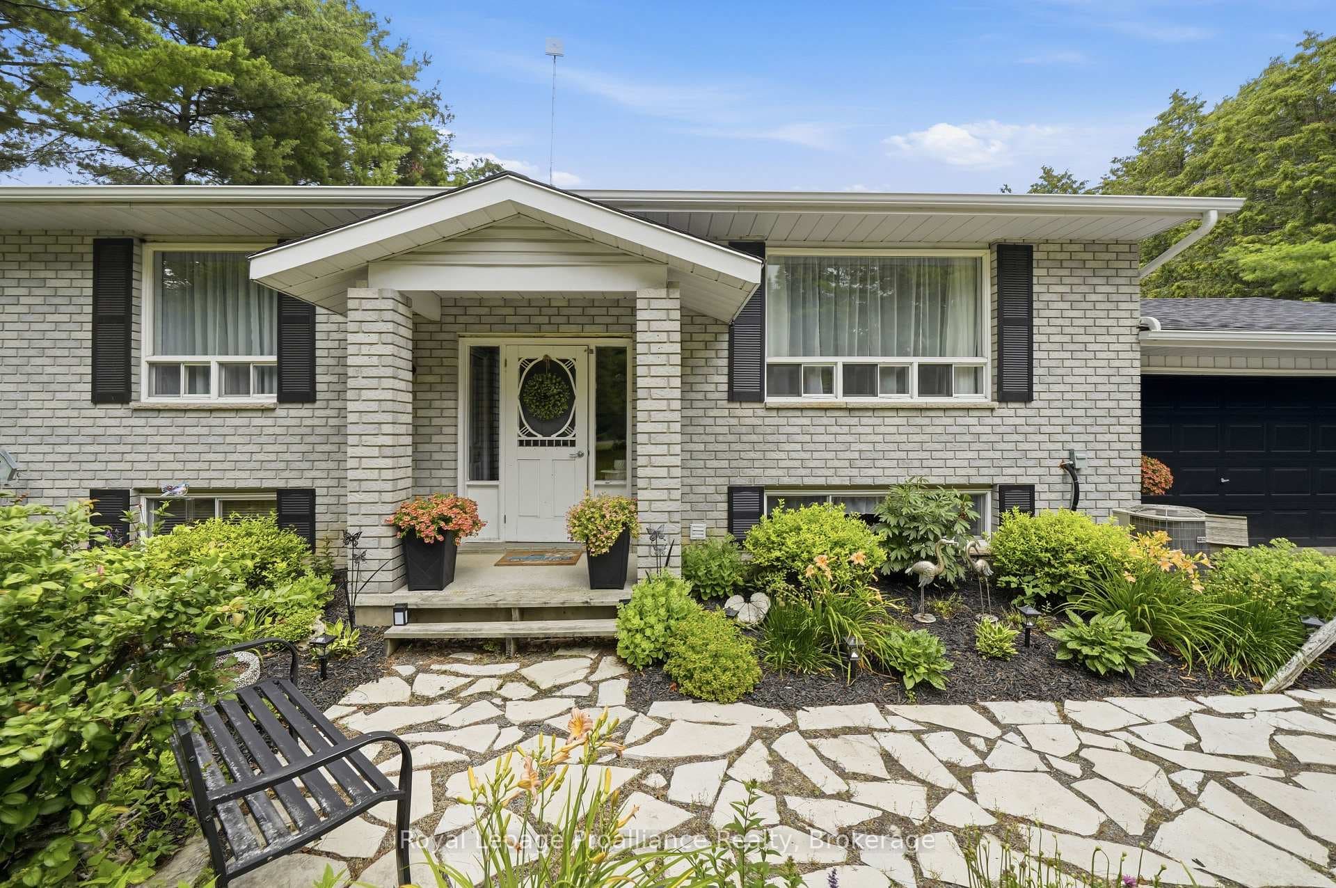 384 Carson Road photo 3