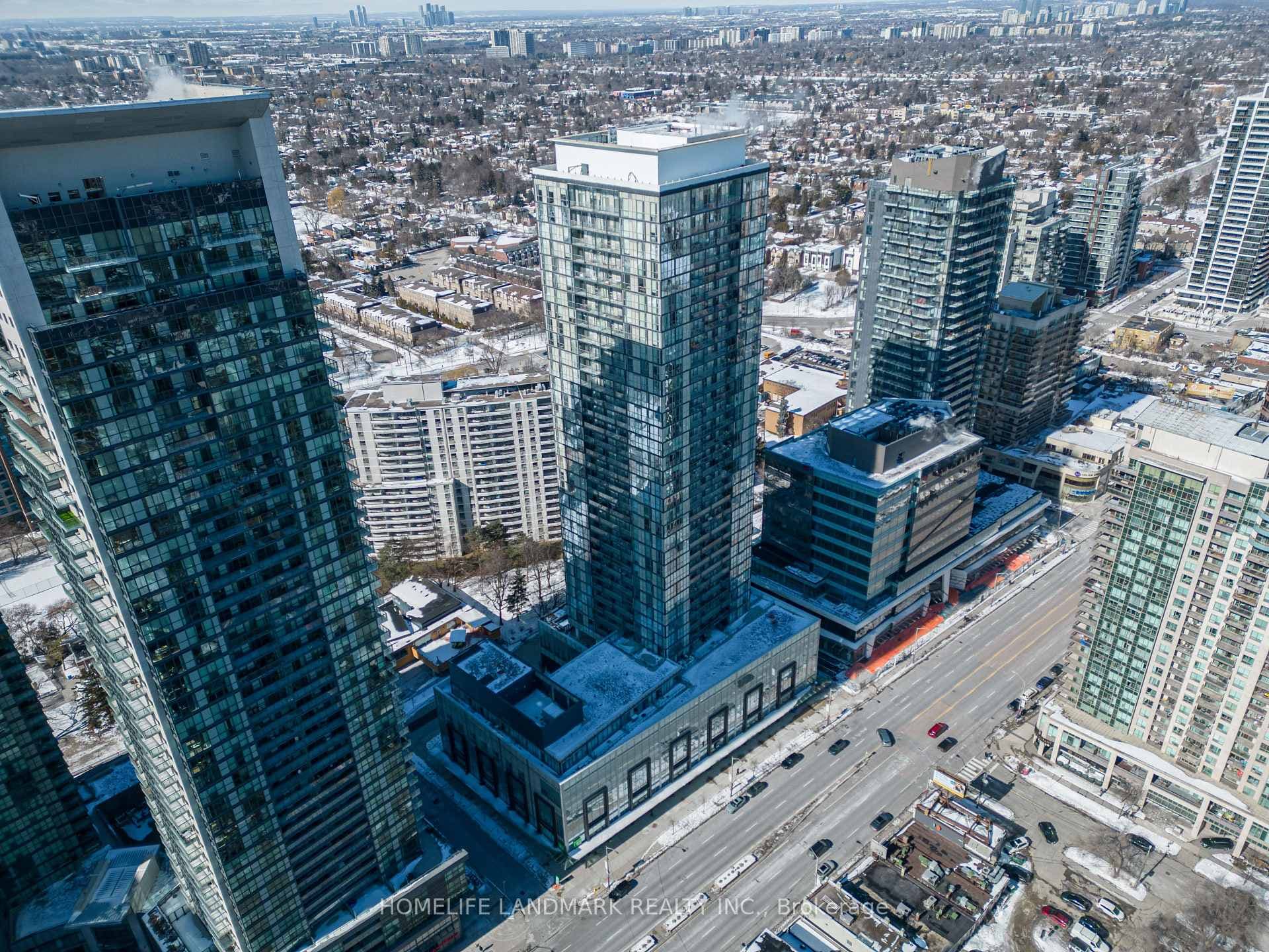 5180 Yonge Street Unit 1207 photo 4