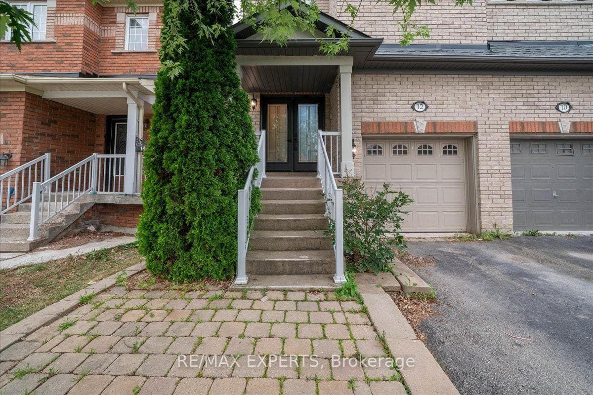 12 Silvervalley Drive photo 4