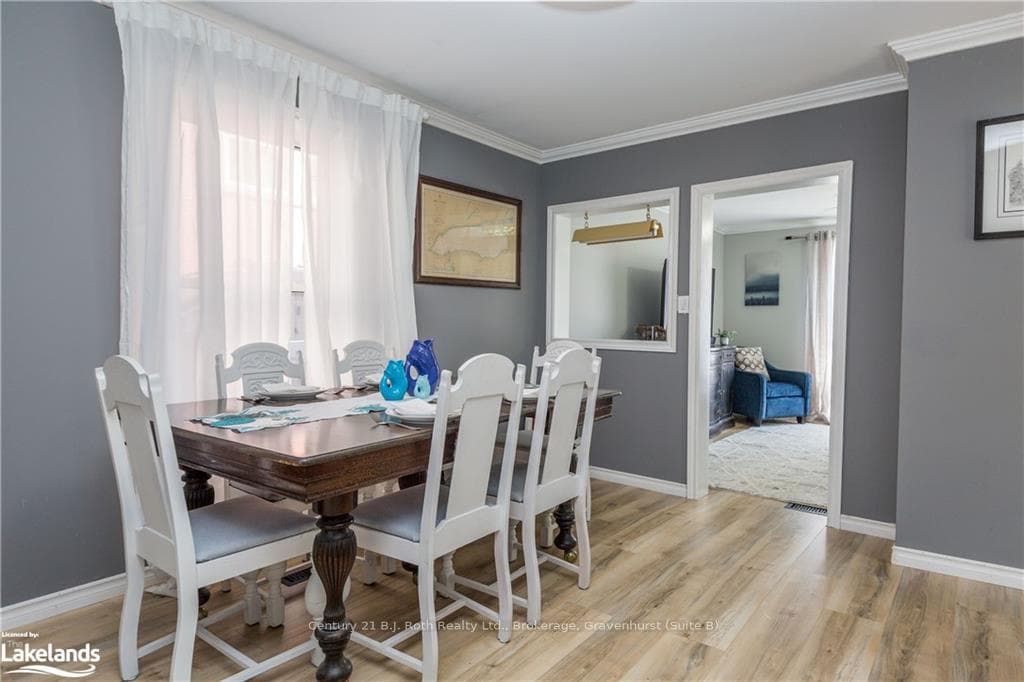 61 O'BRIEN Street photo 13