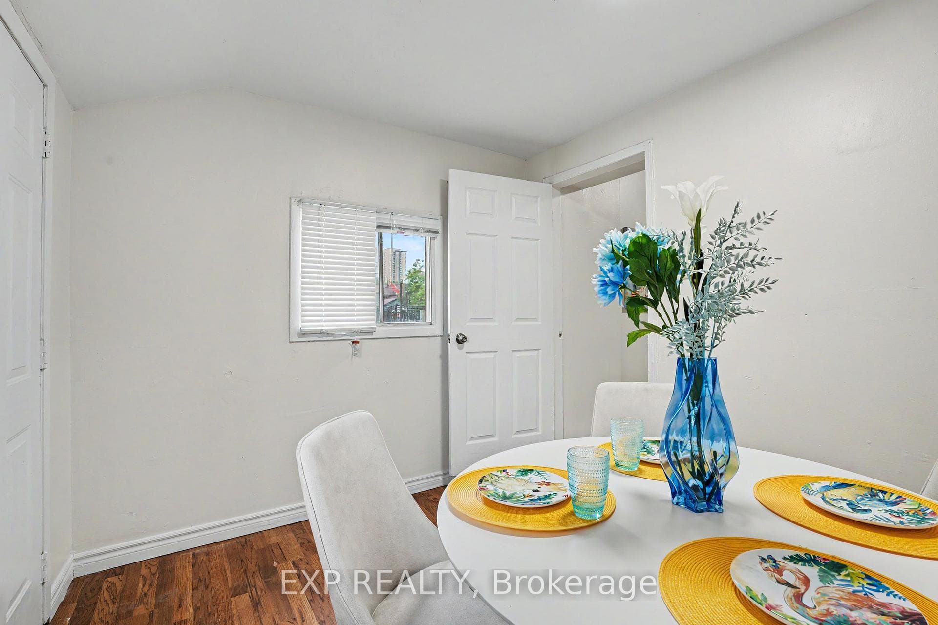 52 Cathcart Street photo 15