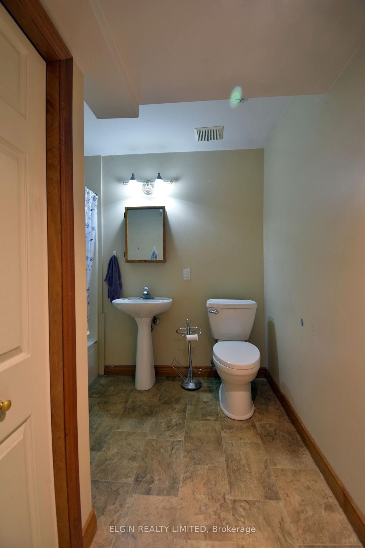 14 Lyford Court photo 27