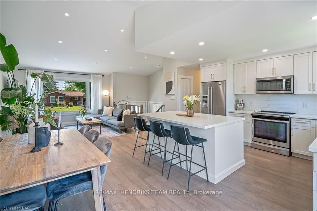 67 SHERMAN Drive photo 11