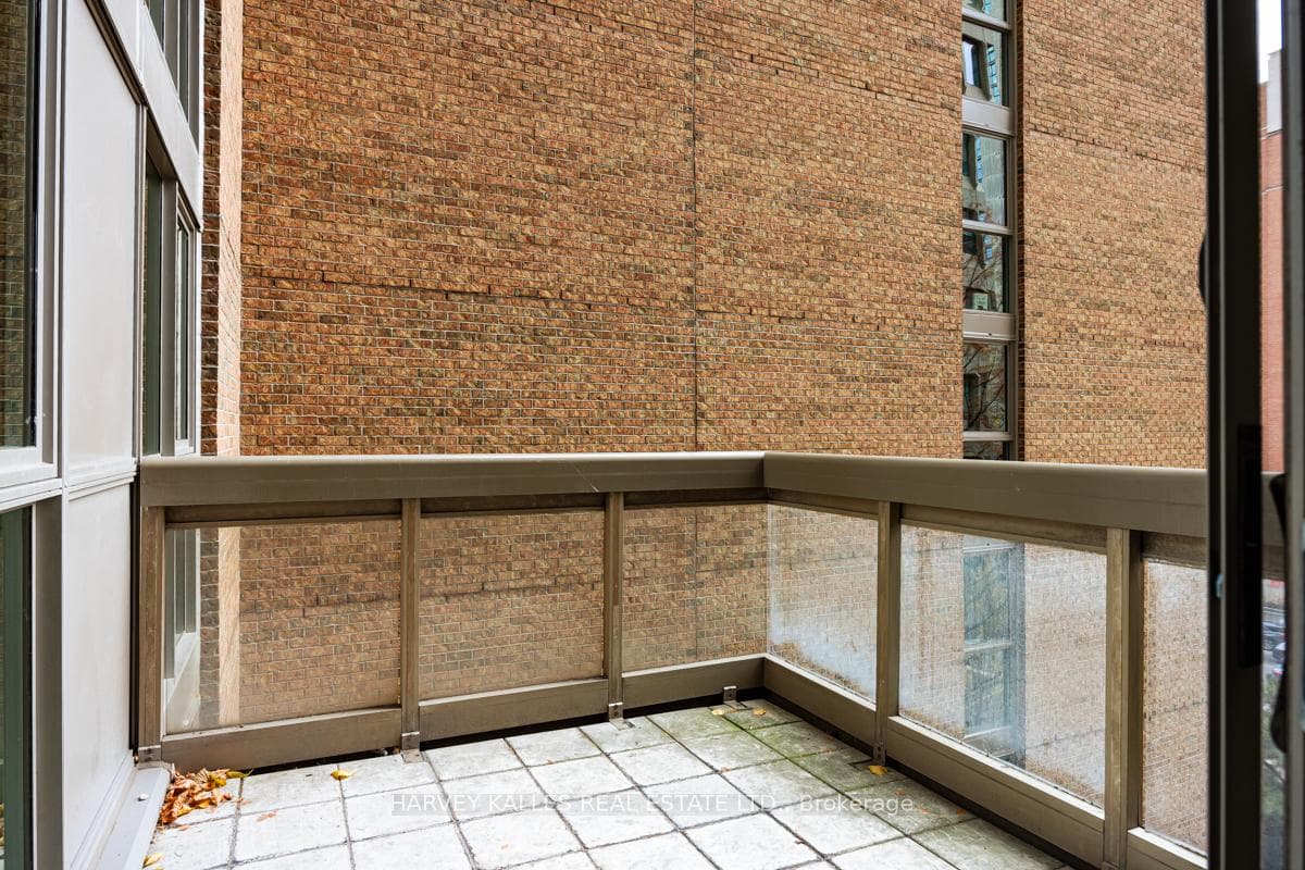 278 Bloor Street Unit 601 photo 26