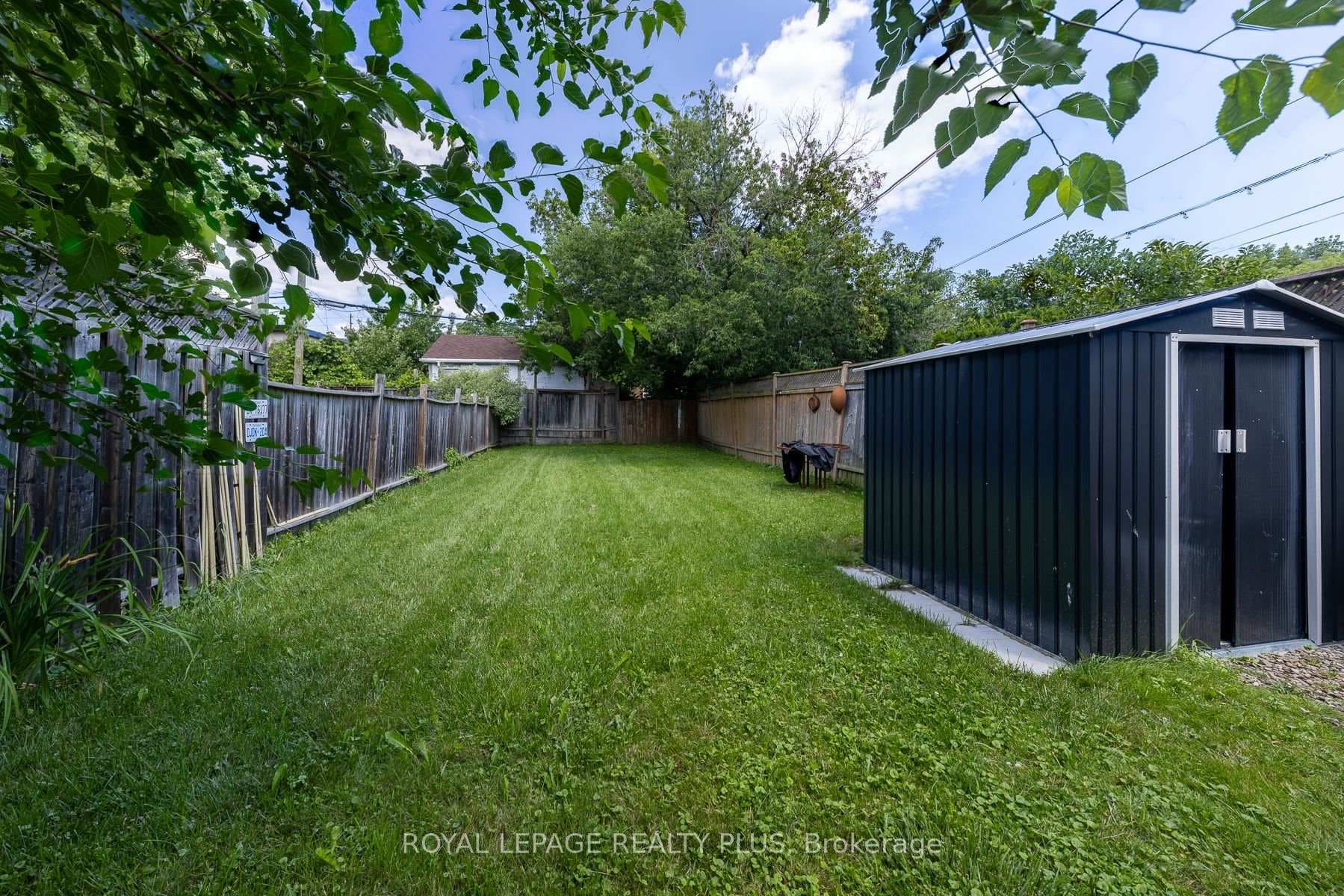 33 Dayton Avenue photo 32