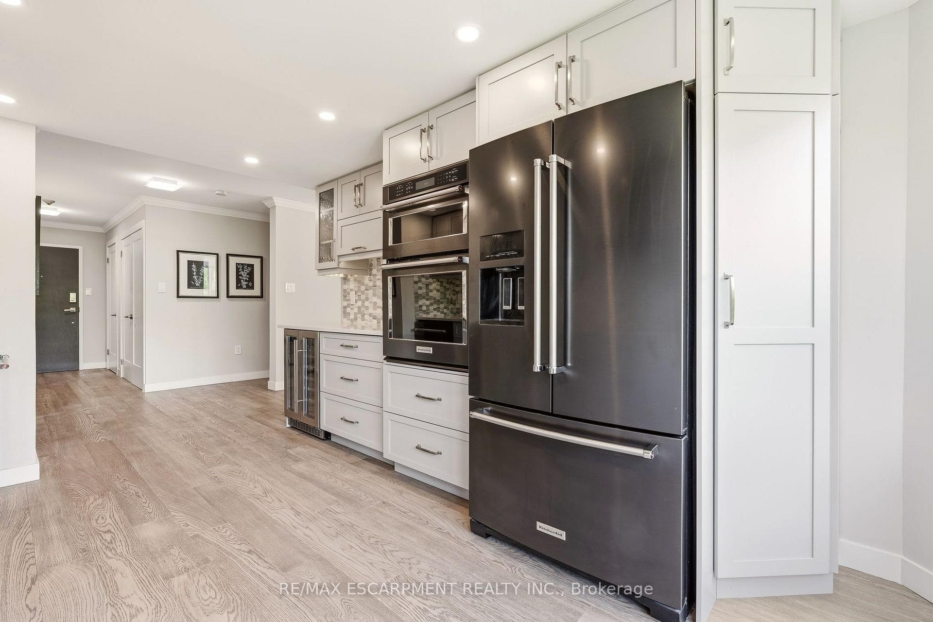 2121 Lakeshore Road Unit 507 photo 16