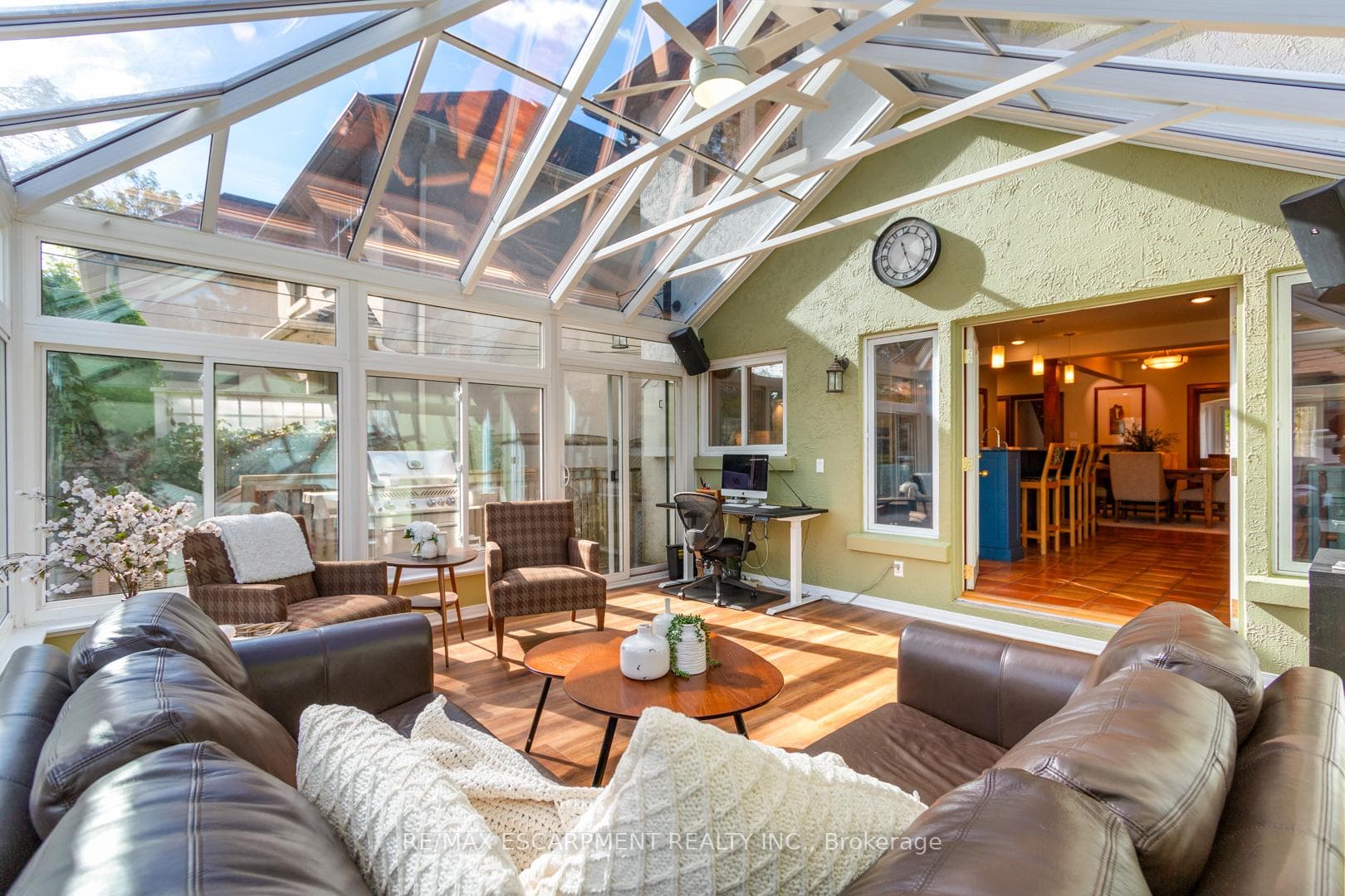 19 Jackson Avenue photo 18