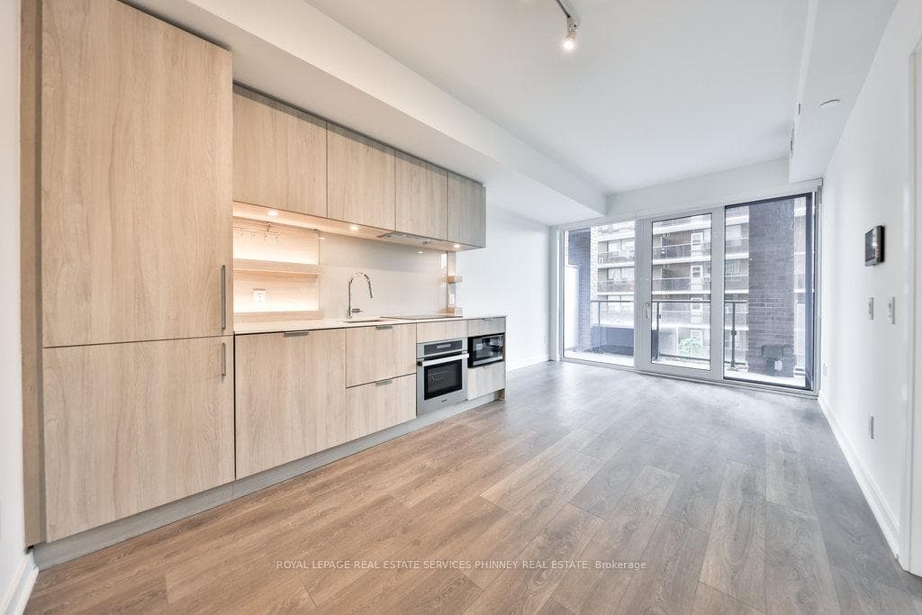 28 Ann Street Unit 412 photo 8