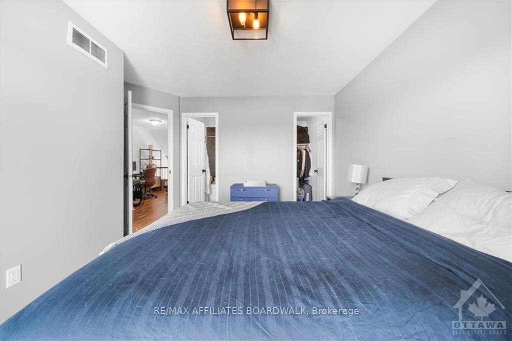 1512 WALKLEY Road Unit 130 photo 19