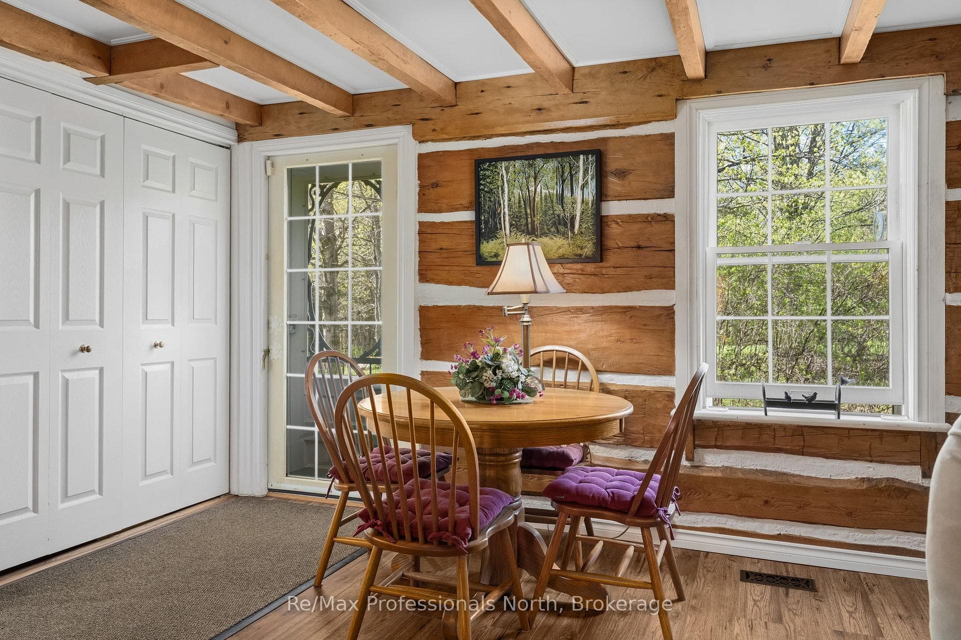 3569 Chetwynd Road photo 12
