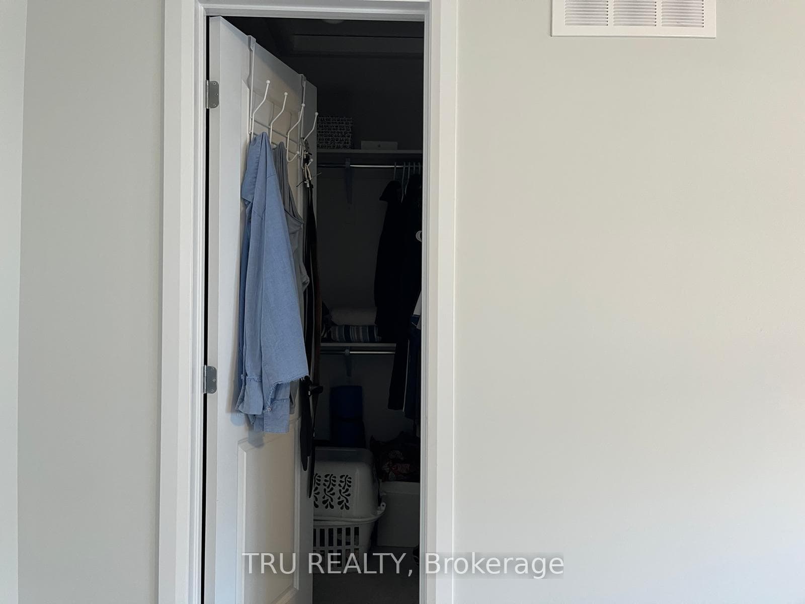 919 Athenry Court photo 21