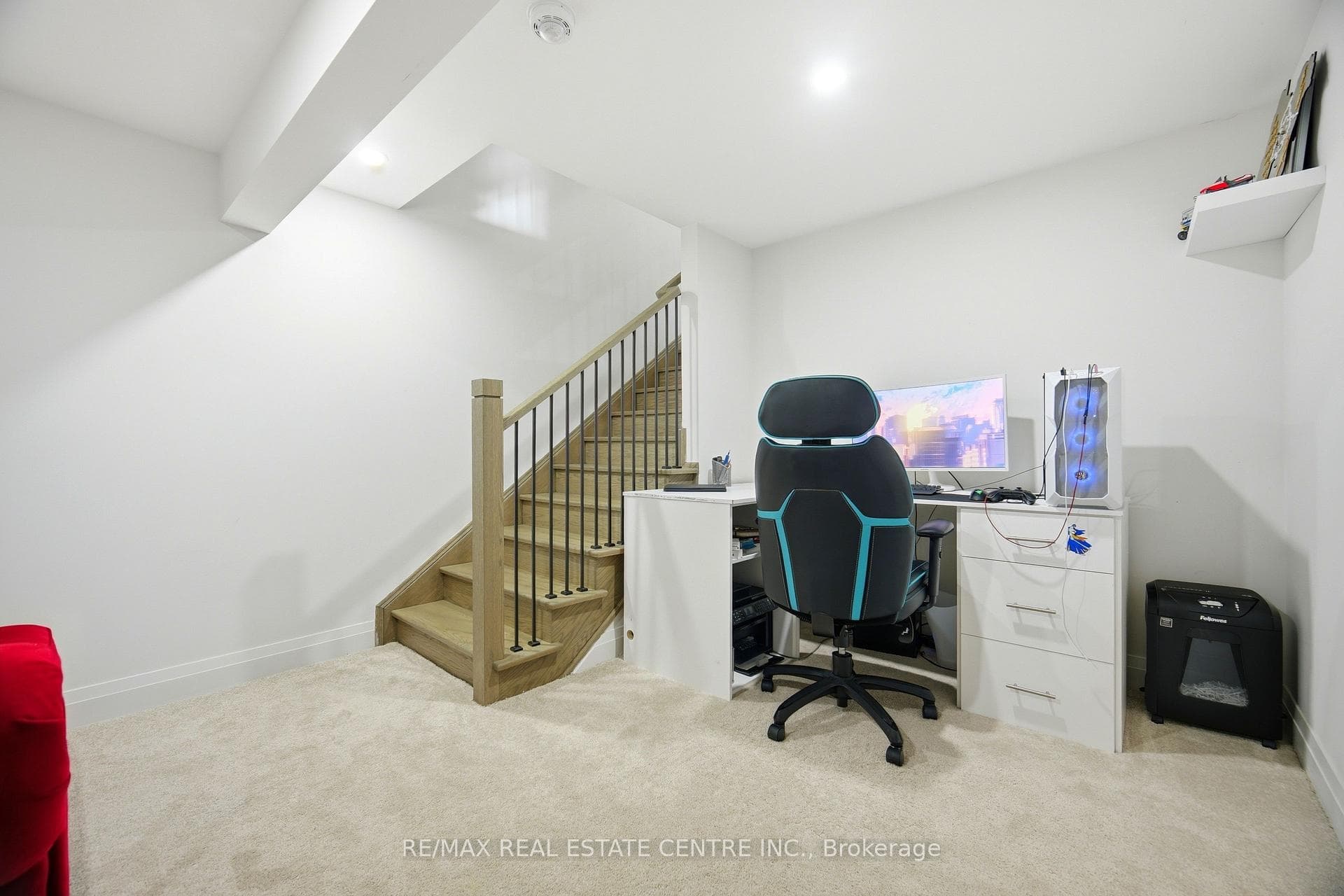 112 Bluebird Boulevard photo 38