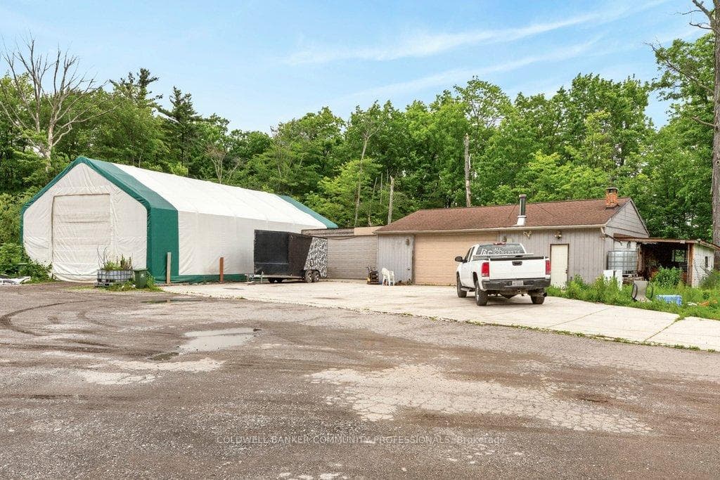 478 Glancaster Road photo 35