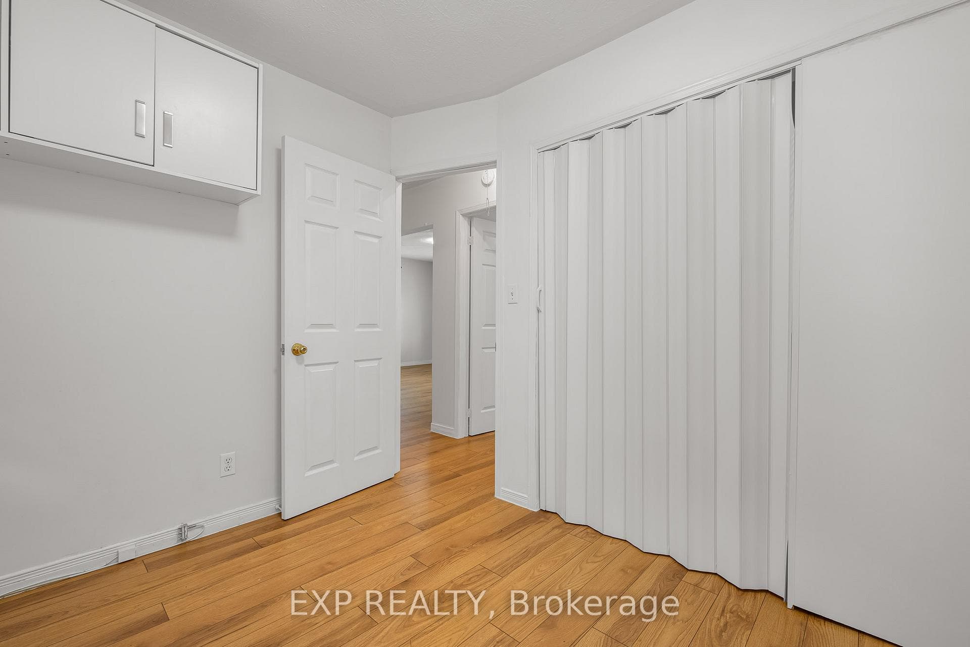 110 Fairview Avenue photo 15