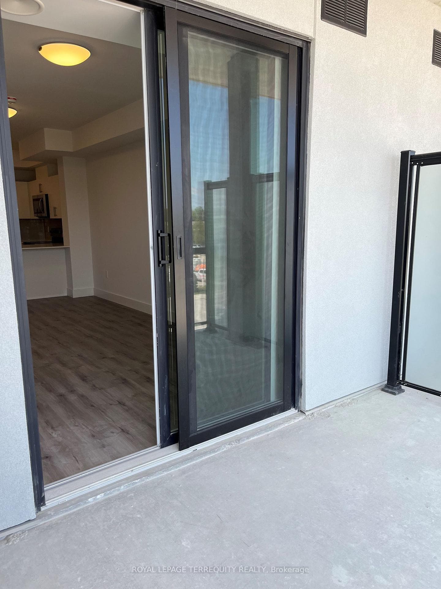 4 Kimberly Lane Unit 304 photo 17