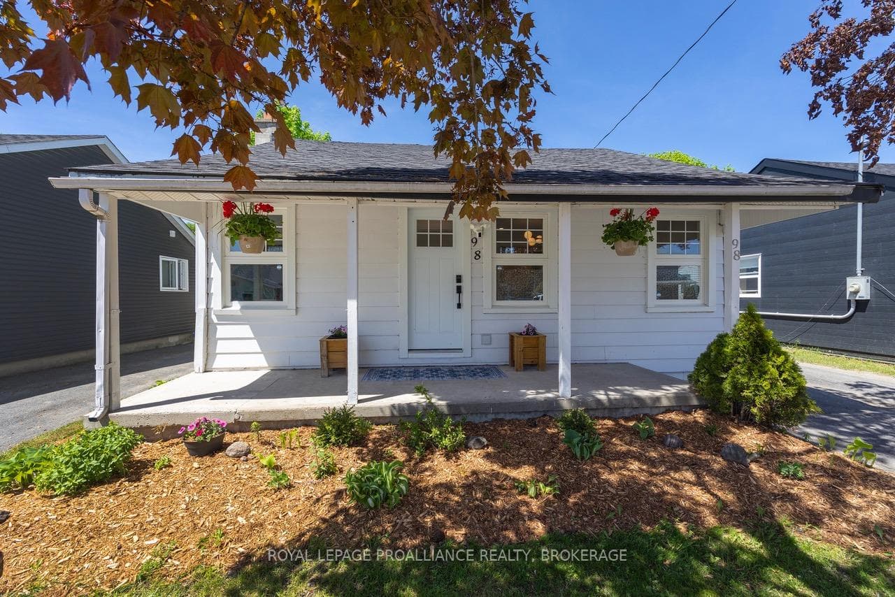 98 Carleton Street photo 2
