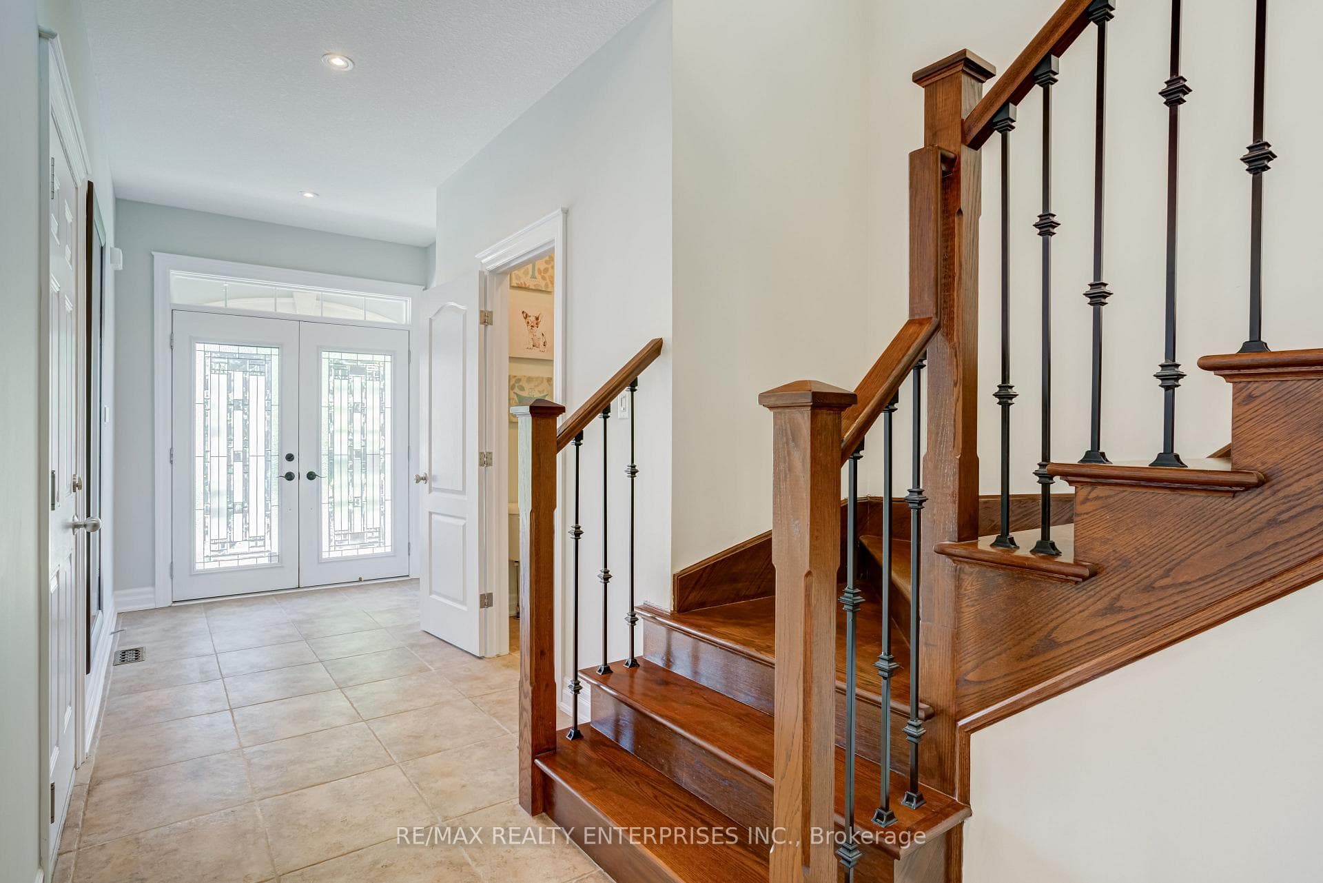 444 Dicenzo Drive photo 4