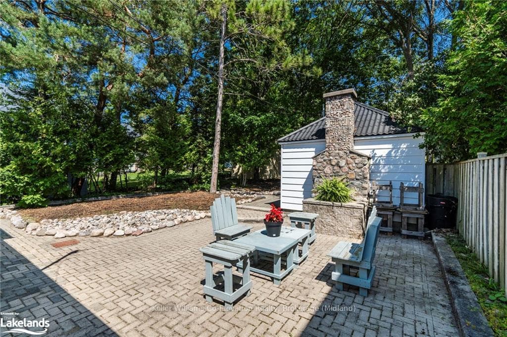 8 COBBLESTONE Road photo 23