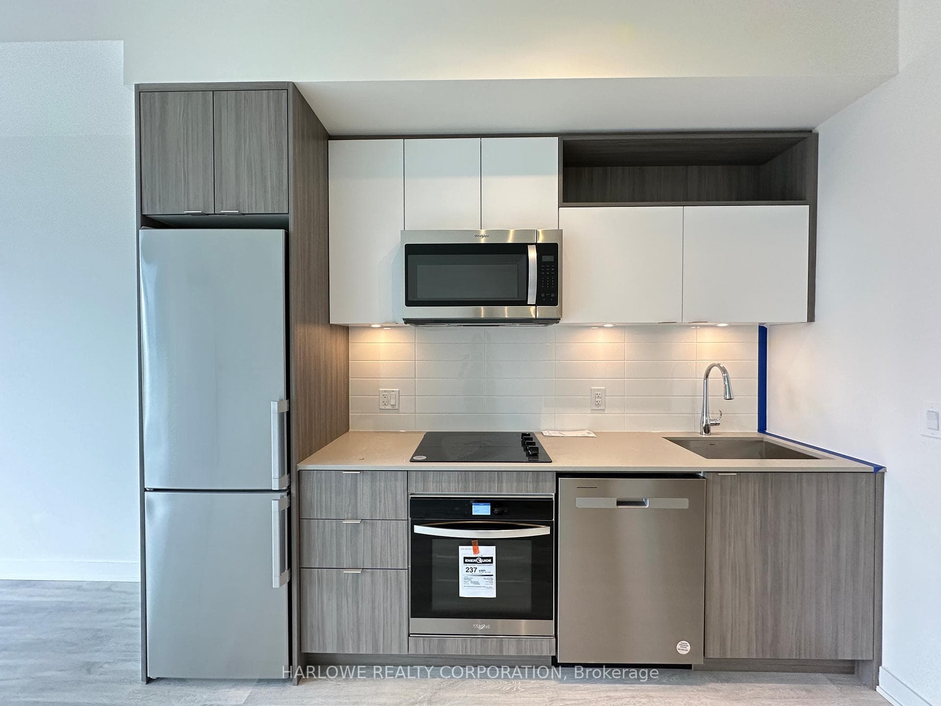 135 Lower Sherbourne Street Unit 1565 W photo 2