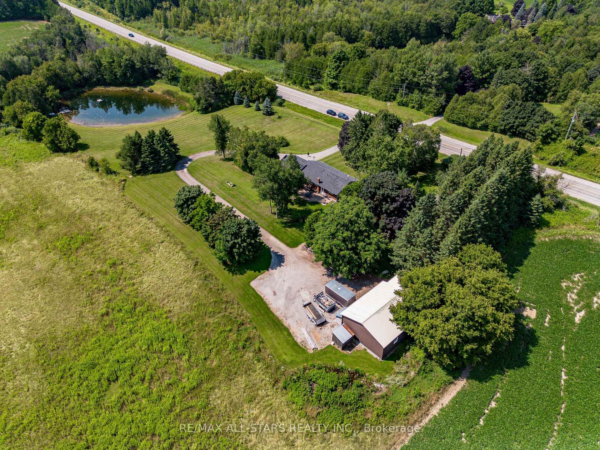 13557 Tenth Line photo 36