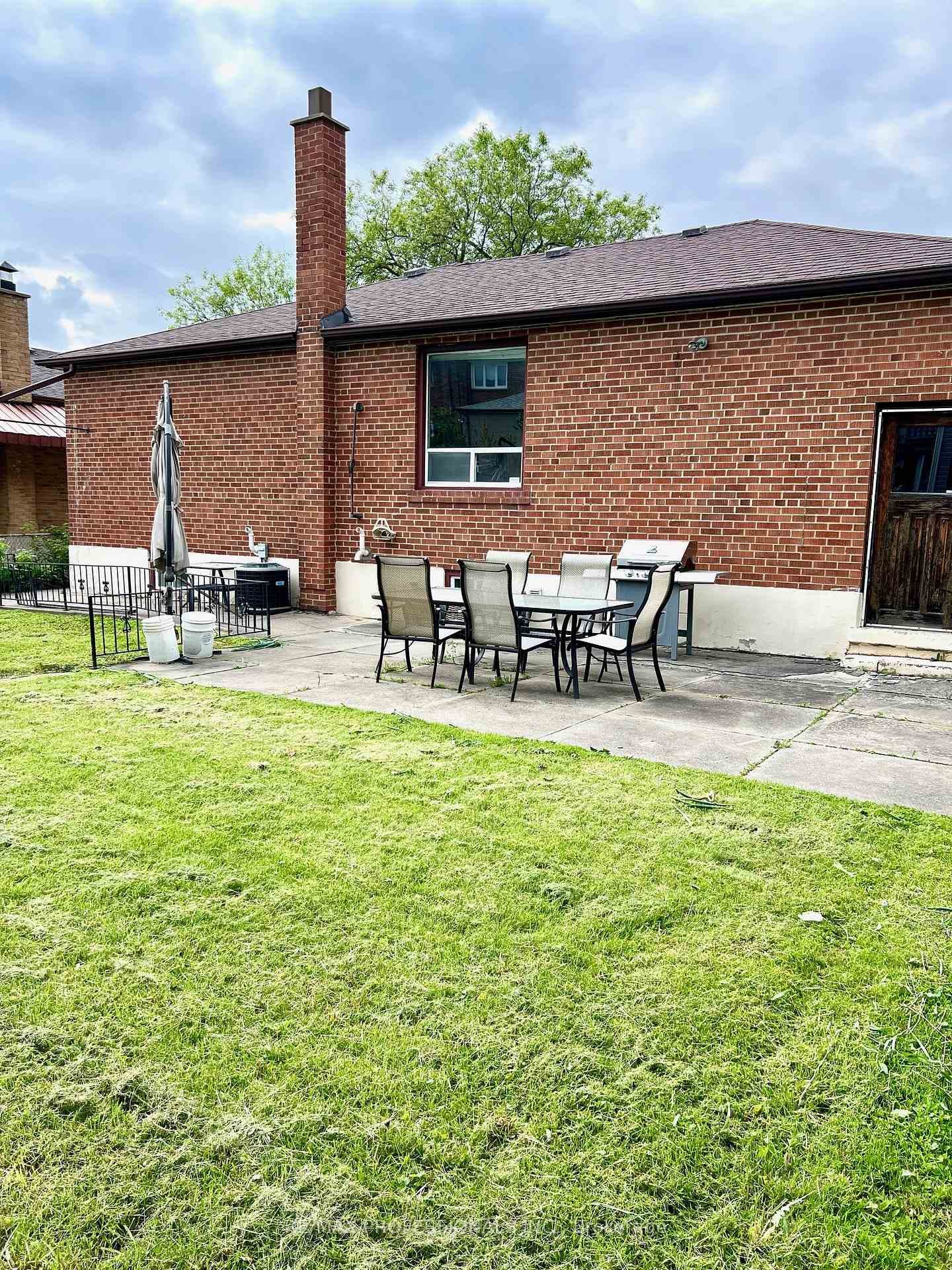 241 Epsom Downs Drive photo 24