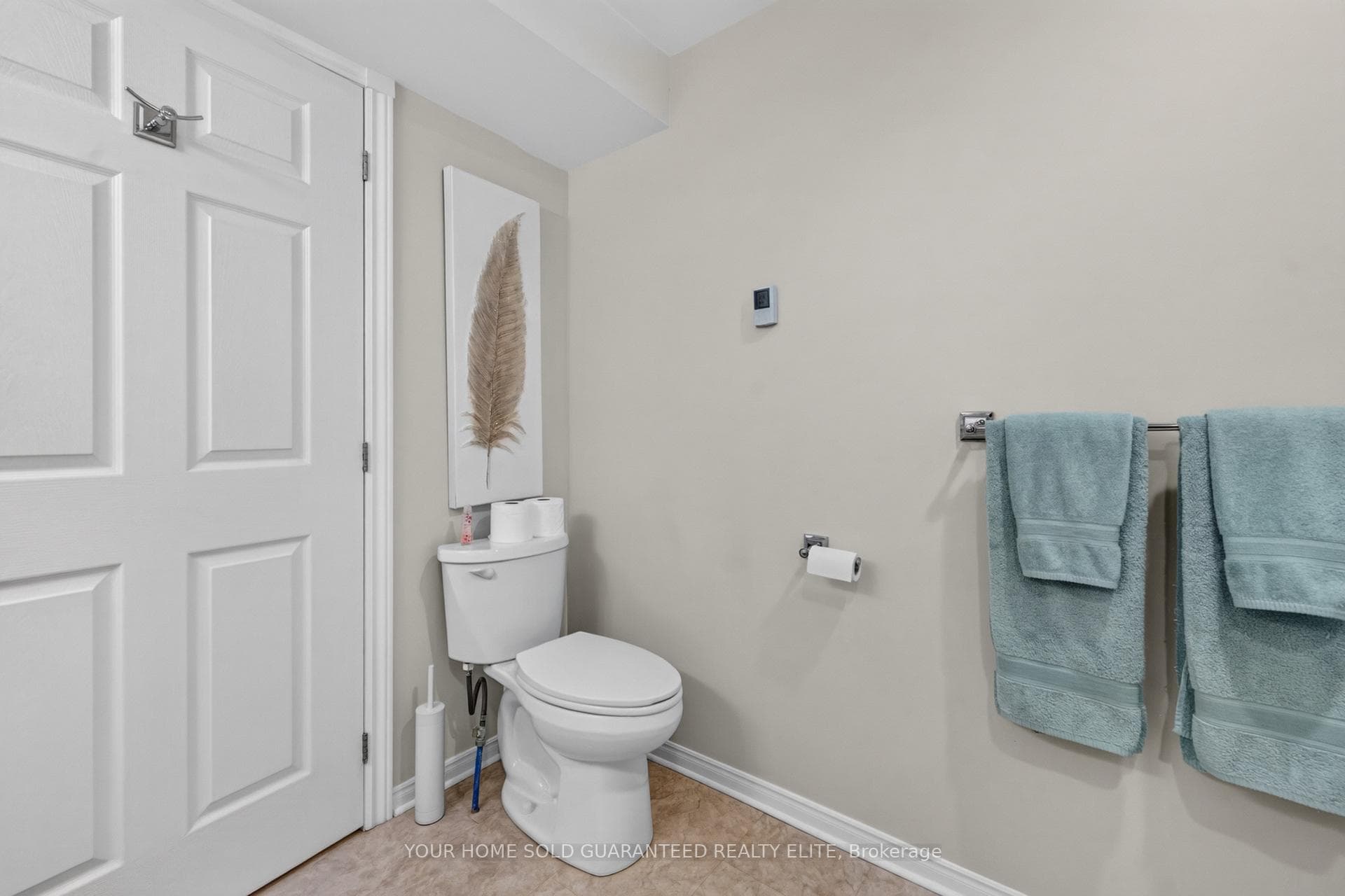 213 Margaret Street photo 31