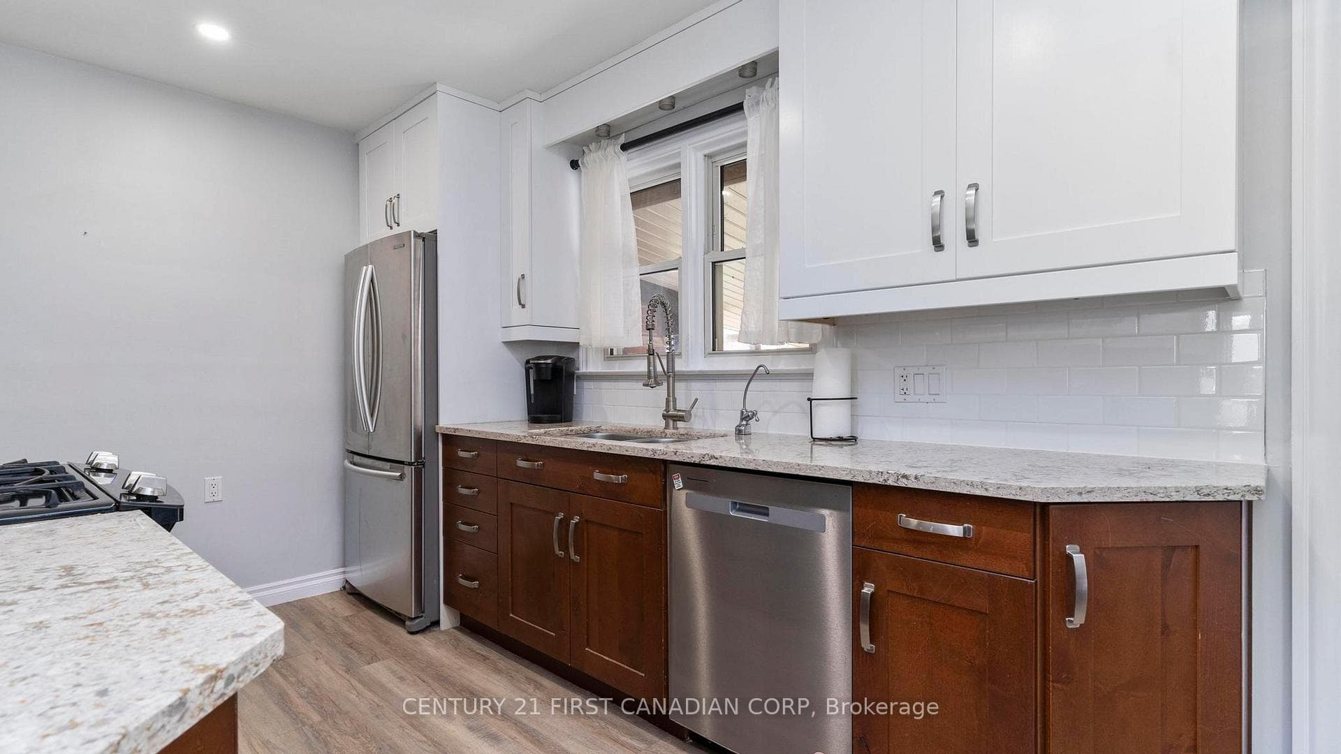 7 Cedar Street photo 12
