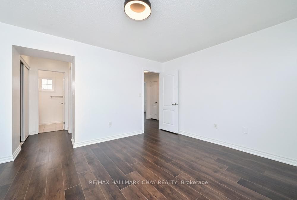 73 Kidd Crescent photo 22