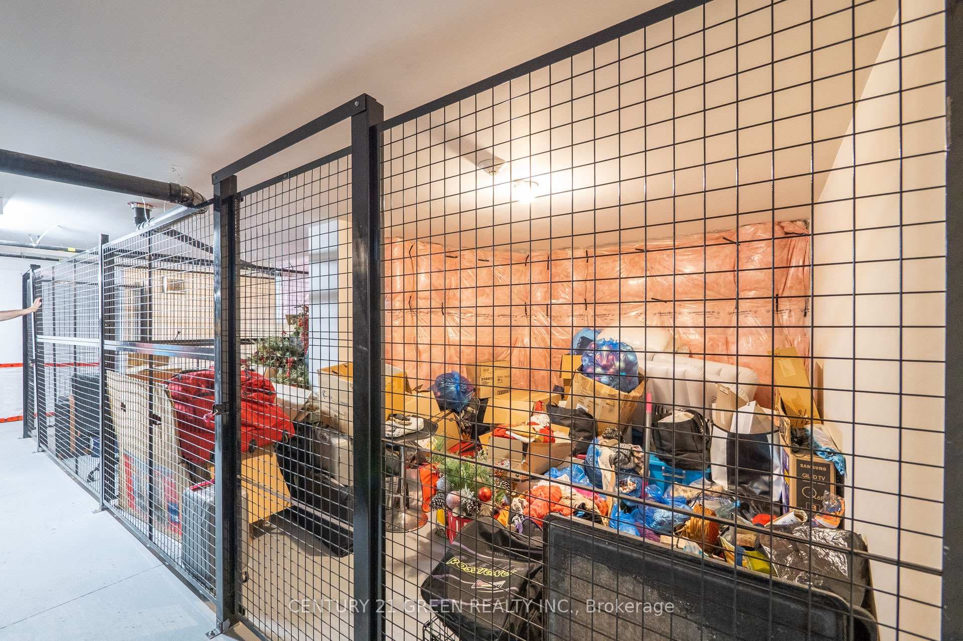 2370 Khalsa Gate Unit 306 photo 44