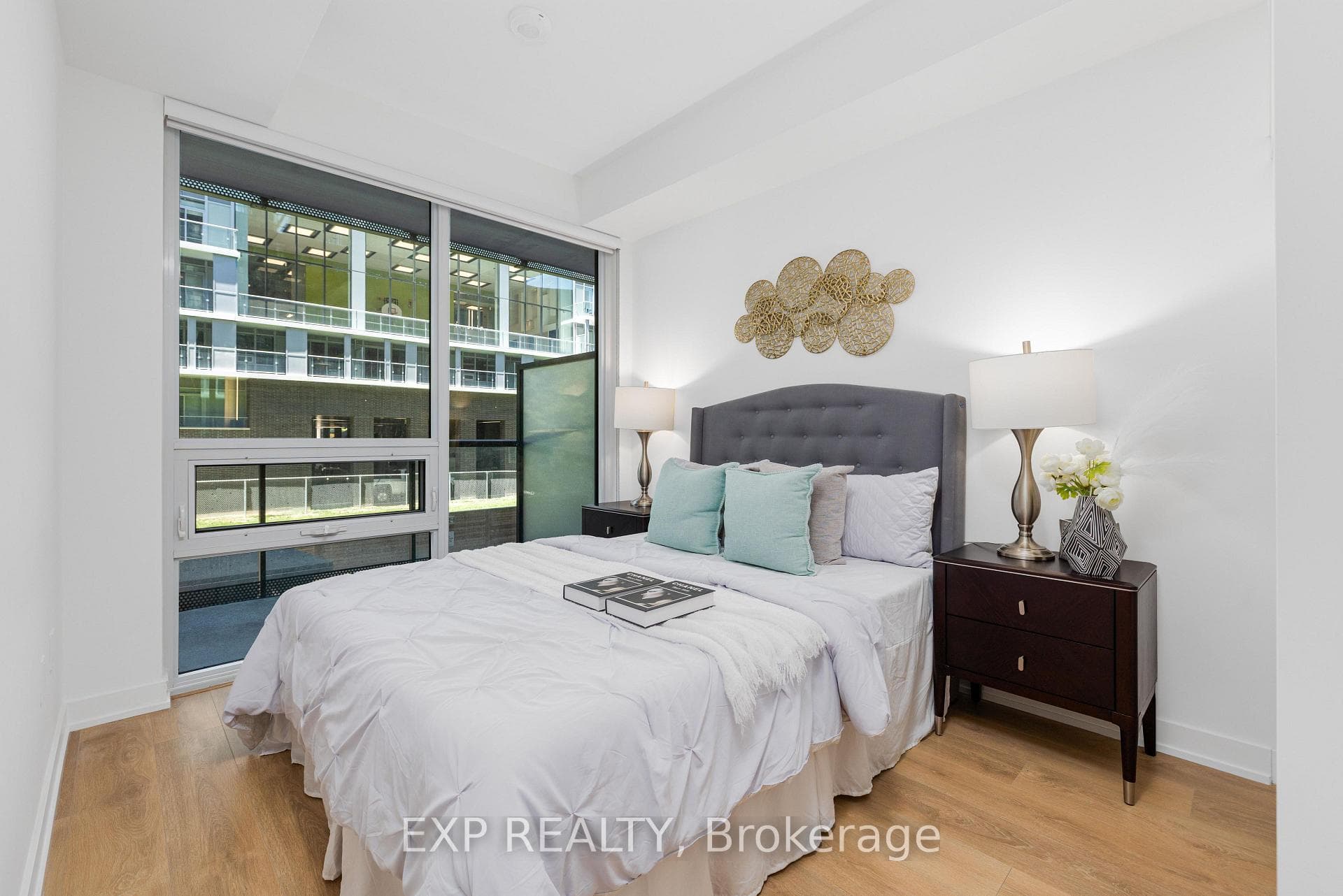 117 Broadway Avenue Unit 211 photo 18