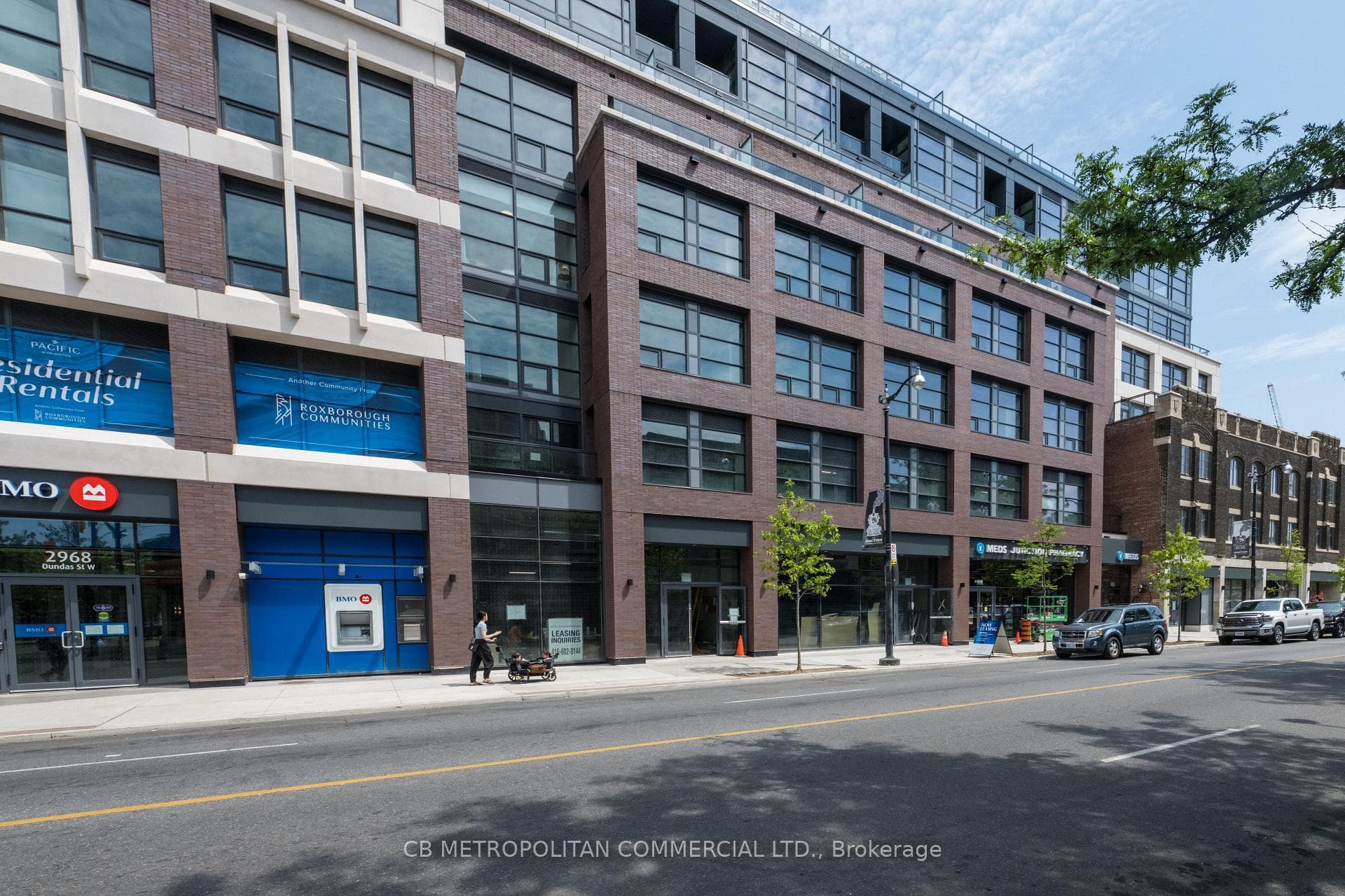 2946 Dundas Street West Street Unit 510 photo 32